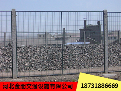 鐵路防護柵欄（lán）圖片2